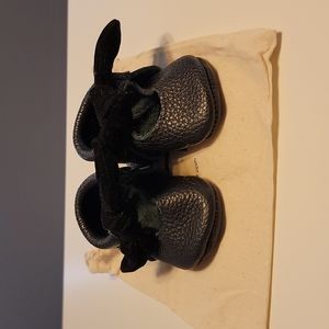 Freshly Picked moccasins (baby)